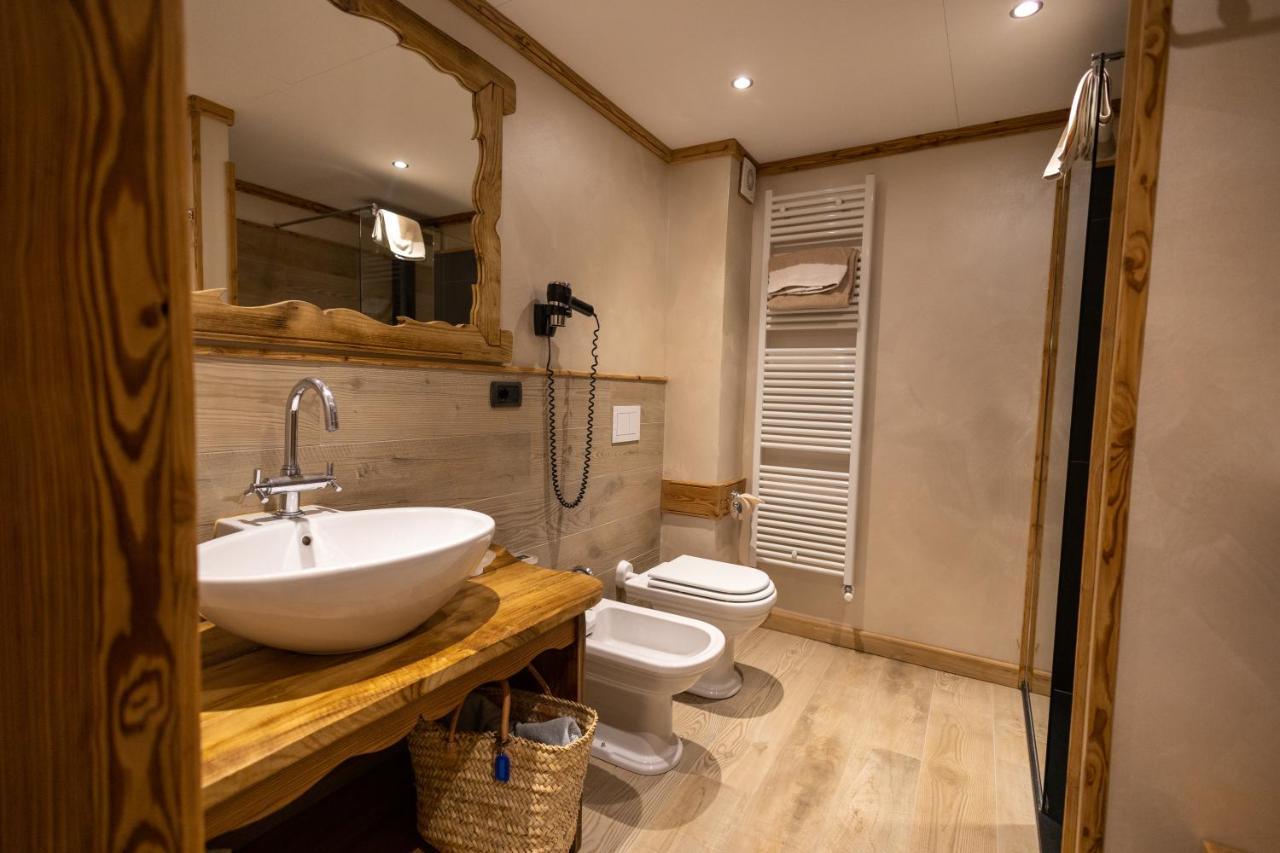 Hotel Bucaneve Breuil-Cervinia Exterior photo