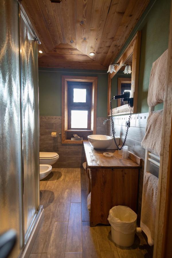 Hotel Bucaneve Breuil-Cervinia Exterior photo