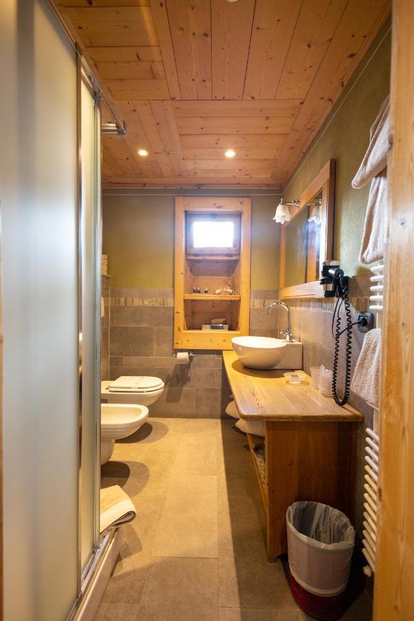 Hotel Bucaneve Breuil-Cervinia Exterior photo