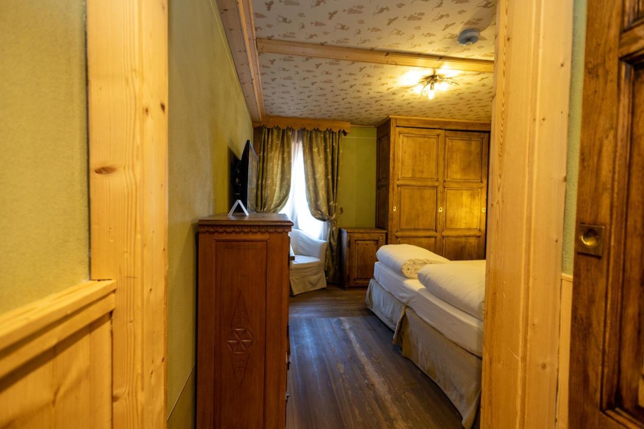 Hotel Bucaneve Breuil-Cervinia Exterior photo